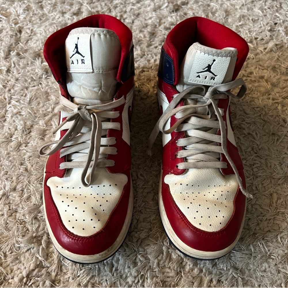 Size 10.5 - Jordan 1 Mid SE USA 2022 2022
